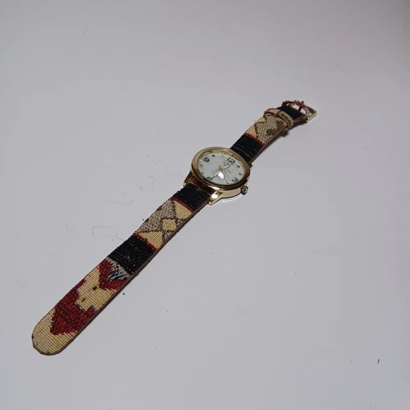 CANYON SKY Watch Southwest Inspiration Tribal Fabric Band Gold Tone MOP Dial - Picture 8 of 9